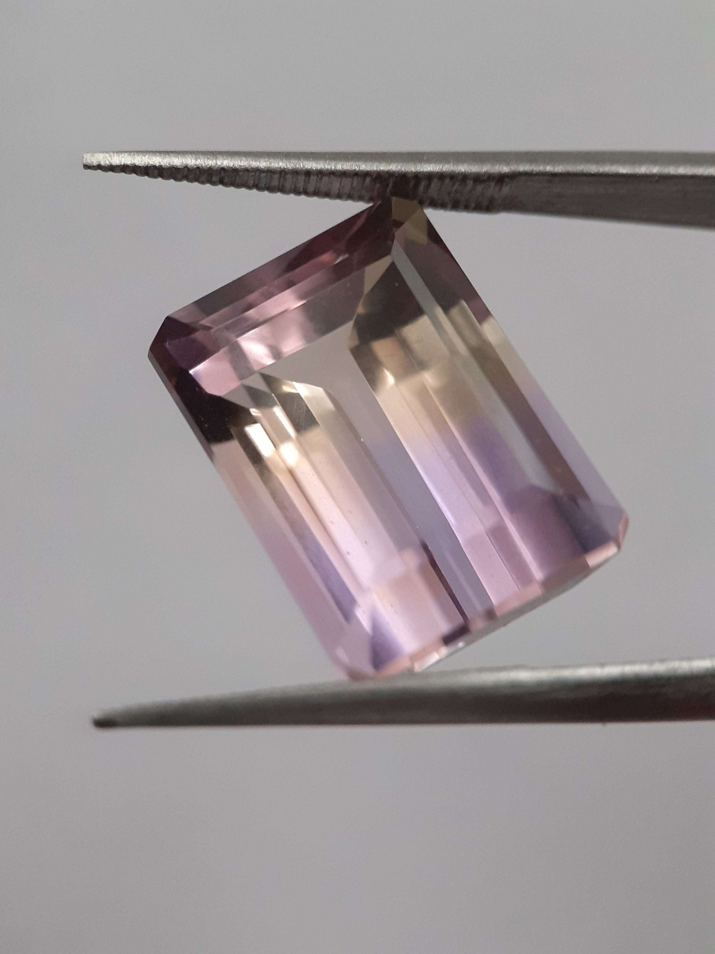 Natural purple and yellow Ametrine - 10.694 ct - AAA grade - octagon - certified natural