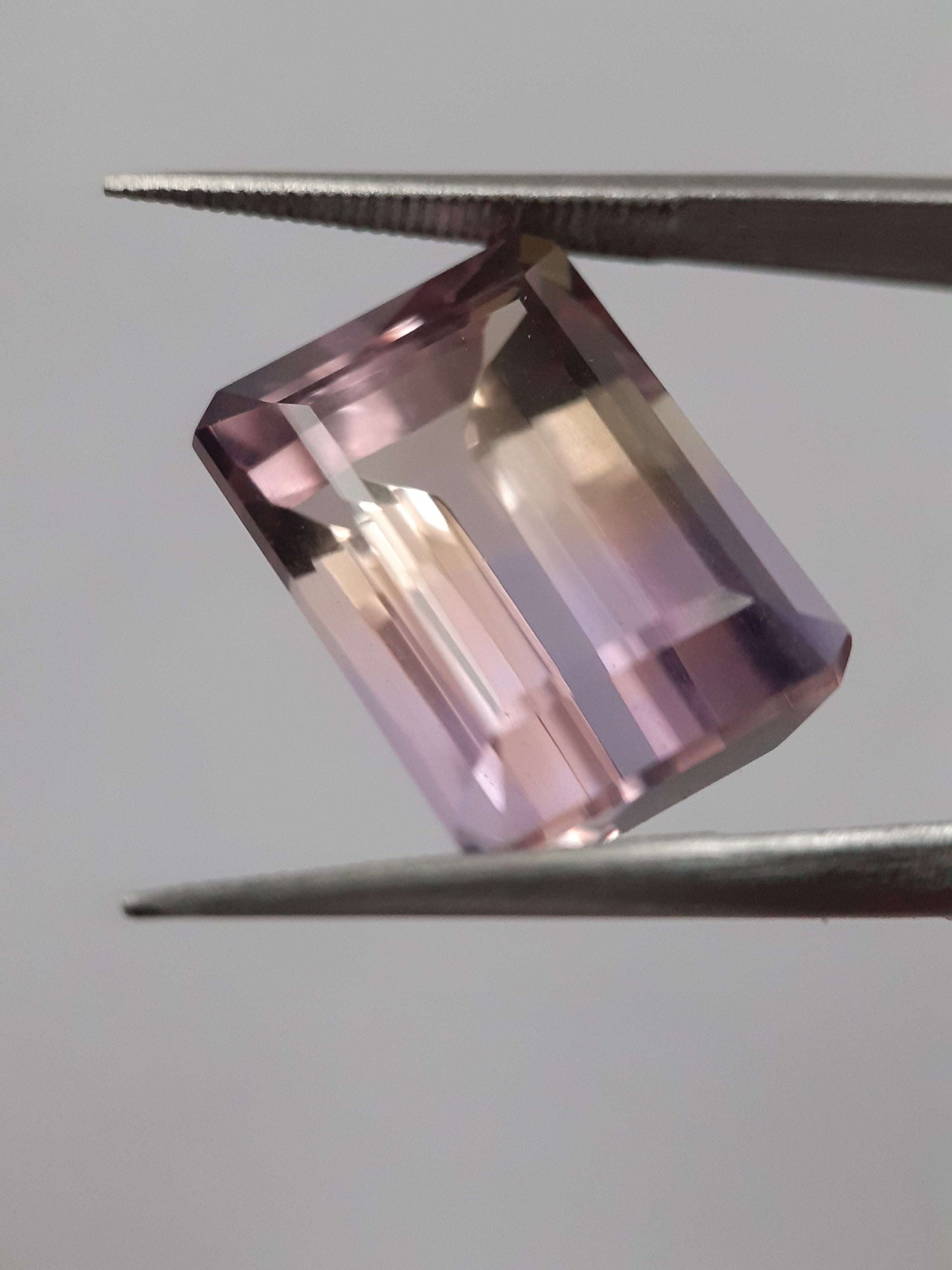 Natural purple and yellow Ametrine - 10.694 ct - AAA grade - octagon - certified natural