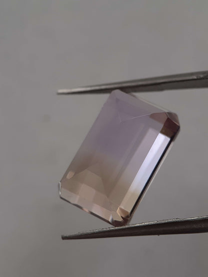 Natural purple and yellow Ametrine - 11.08 ct - AAA grade - octagon - unheated - Bolivia