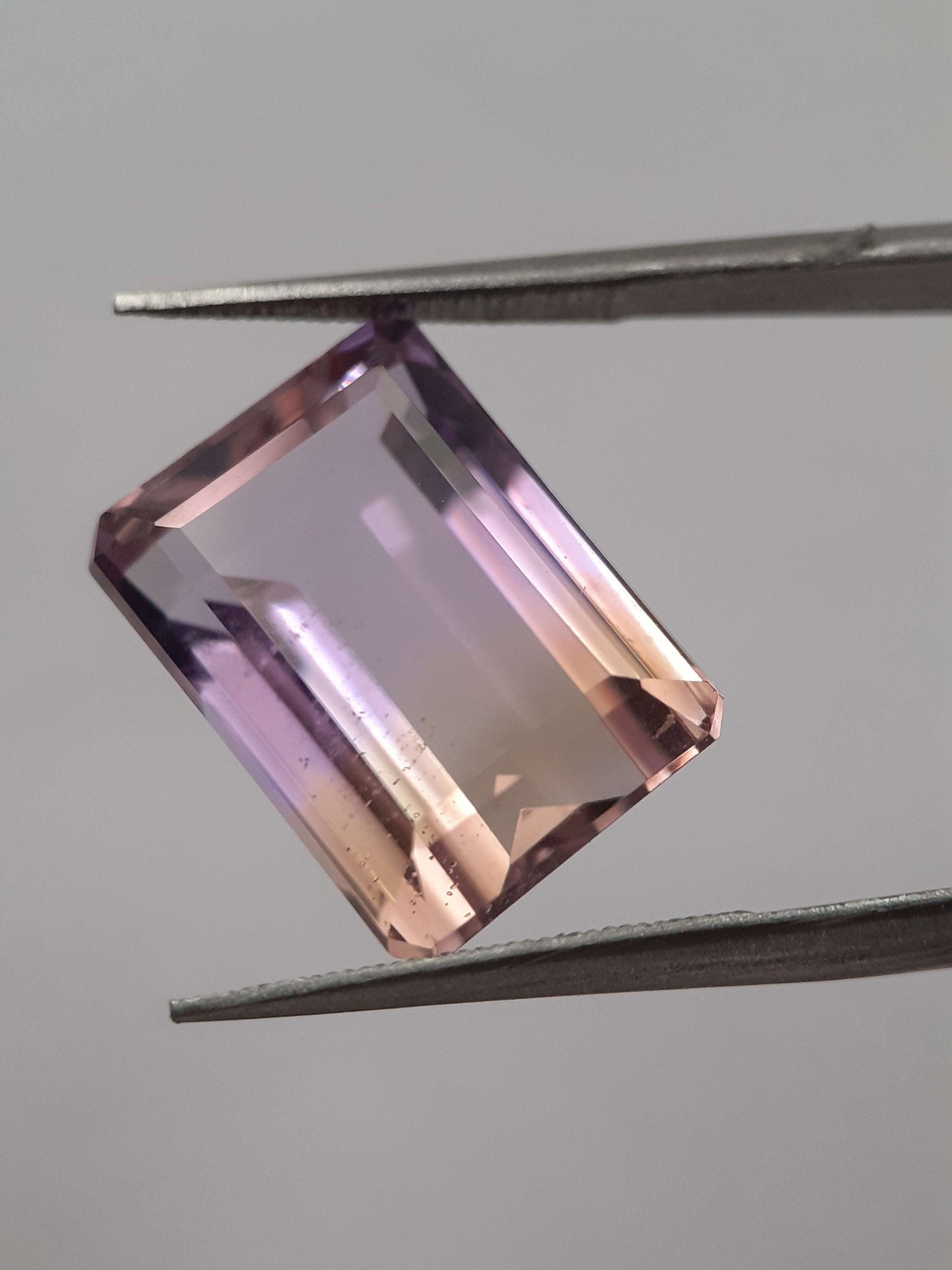 Natural purple and yellow Ametrine - 11.209 ct - octagon - certified natural