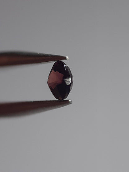 Natural purplish pink Sapphire - 0.23 ct - Heart - unheated - Tanzania - Certified by NGB - Natural Gems Belgium