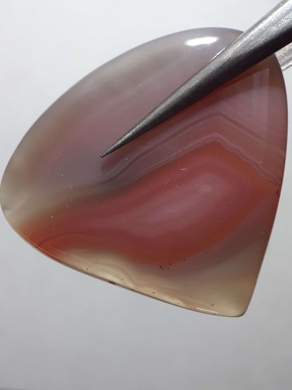 Natural red purplish grey Botswana Agate - 42.20 ct - pear Cabochon - unique colors - certified by NGB