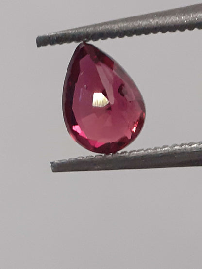 Natural red Ruby - 0.40 ct - Pear - heated - certified by NGB