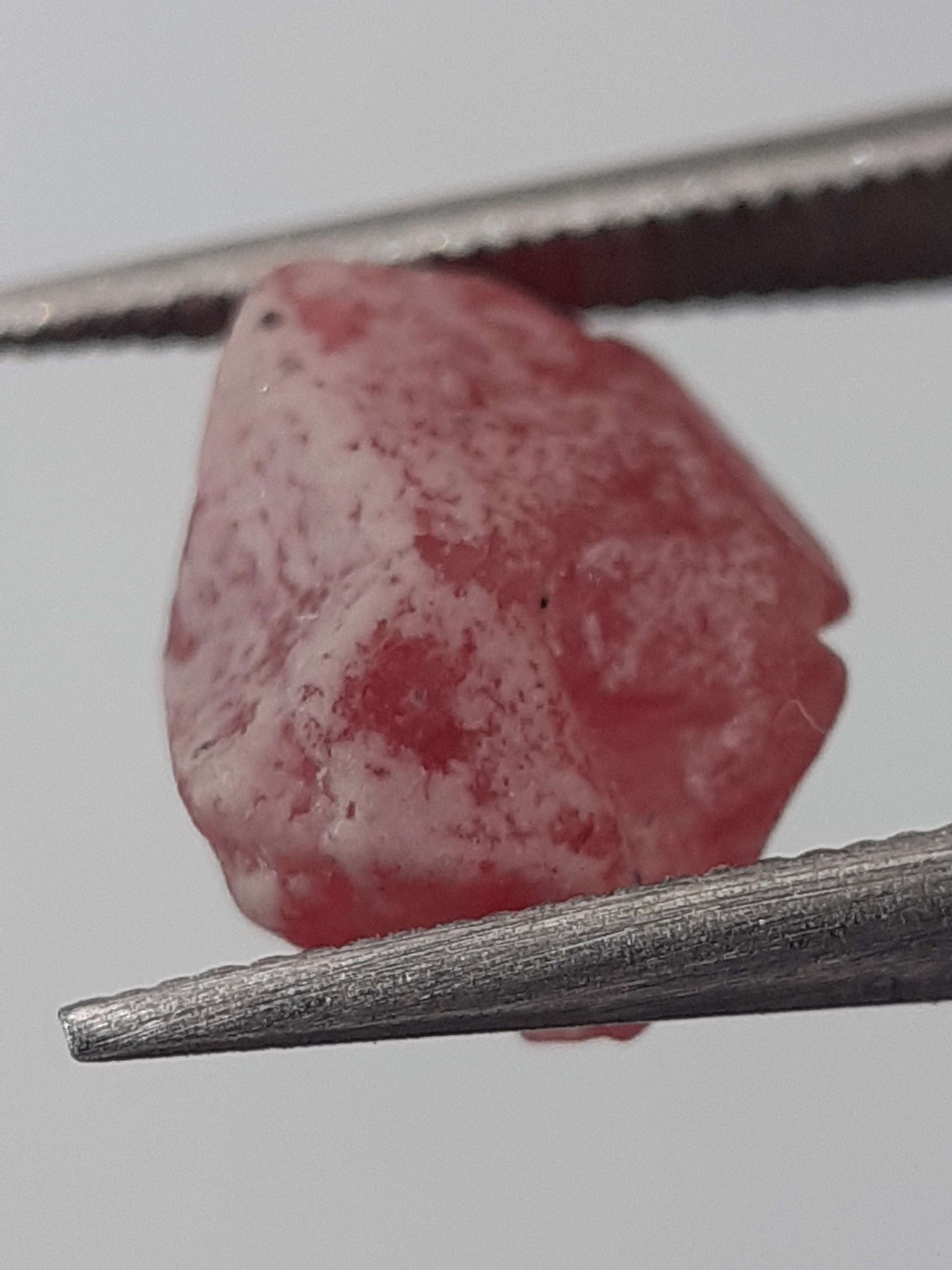 Natural Red Spinel - 1.67 ct - Rough Gemstone - unheated