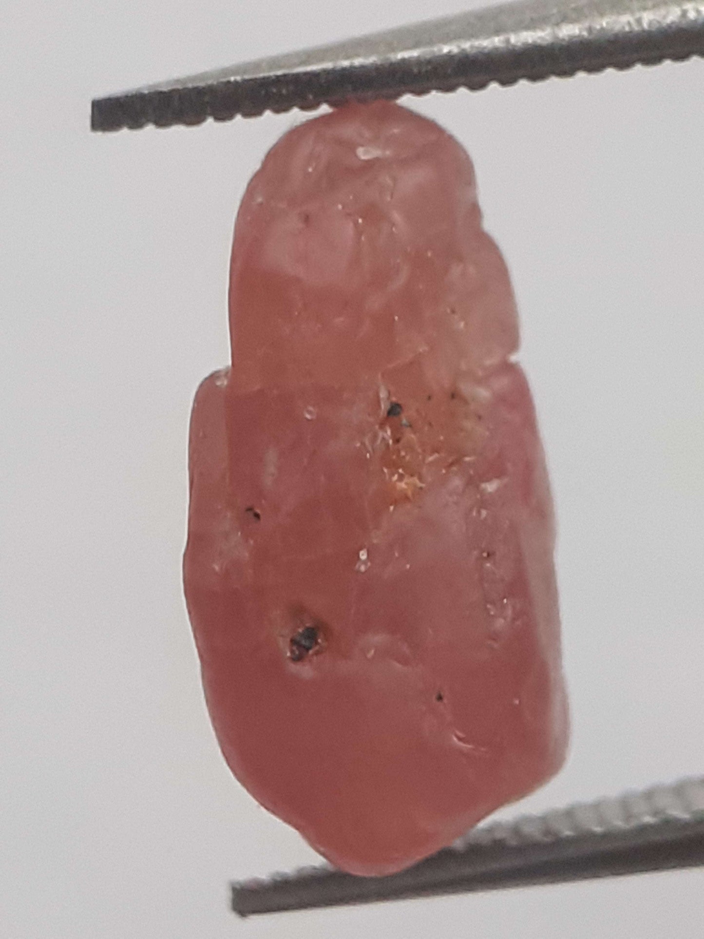 Natural reddish orange Spinel - 2.278 ct - Rough Gemstone - unheated