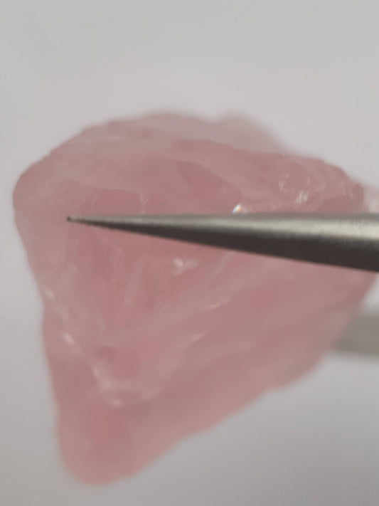 Natural Rose Quartz - facet quality - 66.128 ct - Rough Gemstone - certified natural