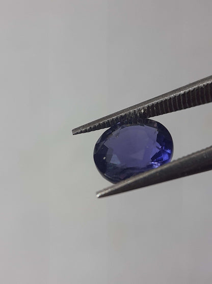 Natural Violet Bluet Iolite - 1.14 ct - round - unheated - certified by NGB - Natural Gems Belgium