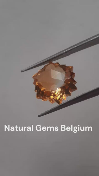 Natural light yellow Citrine - 4.989 ct - hexagon - unheated