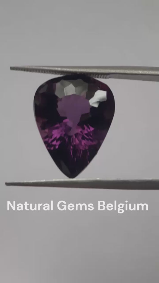 Natural deep purple Amethyst - 7.669 ct - Pear - very good color