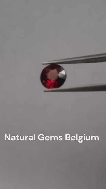 Natural purplish pinkish red Rhodolite Garnet - 1.16 ct - Round - unheated