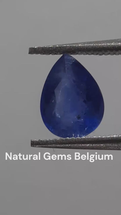 Natural blue sapphire - 0.80 ct - Pear - heated - Ceylon - certified by NGB