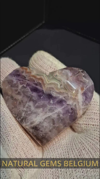 Natural Amethyst Palmstone - heart shaped - amethyst with lace agate - Mexico