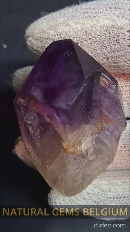 Rough amethyst - Amethyst Crystal Point - Raw Point with Root - 5.3  x 3.7 cm