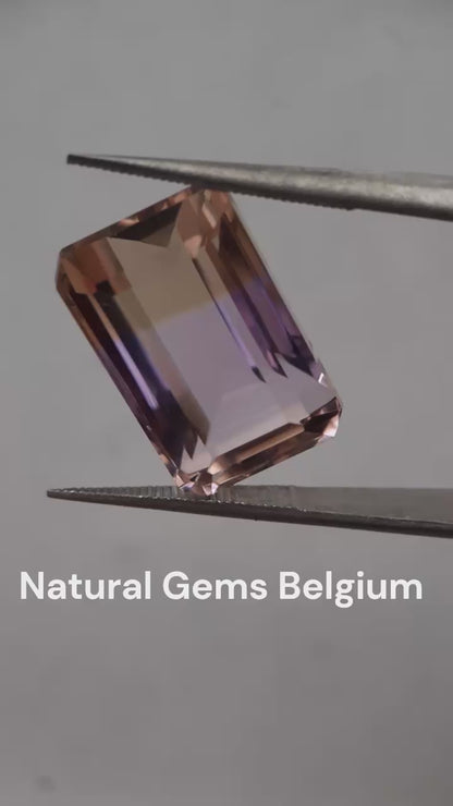 Natural purple and yellow Ametrine - 11.08 ct - AAA grade - octagon - unheated - Bolivia