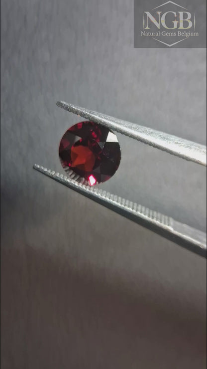Grenat Naturel - Rhodolite - 1,006 ct - facetté rond - gemme rouge