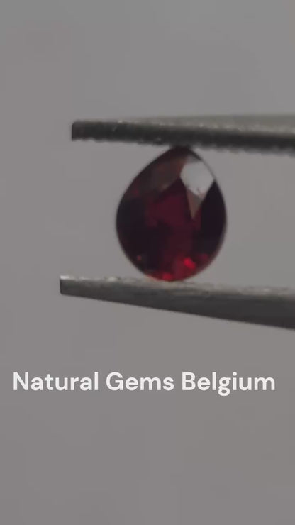 Natural deep red Ruby - 0.18 ct - Pear - unheated - certified by NGB