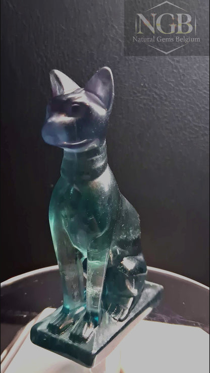 Sculpture de chat en fluorite verte naturelle de première qualité sur socle en fluorite – 7,1 cm