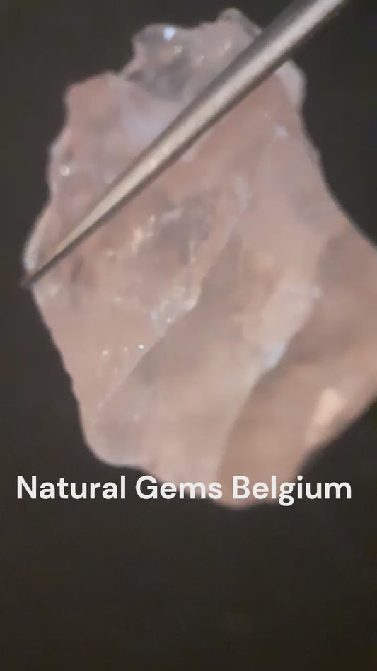 Natural Rough Rose Quartz - 48.475 ct - pink