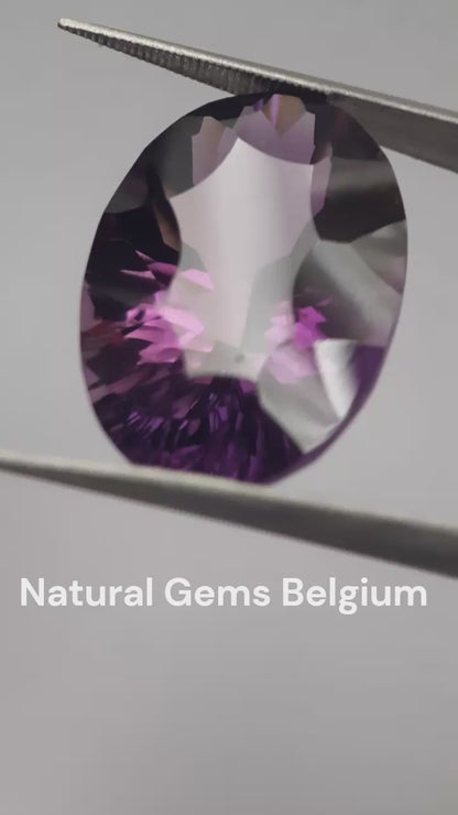 Natural medium purple Amethyst - 19.097 ct - oval - unheated