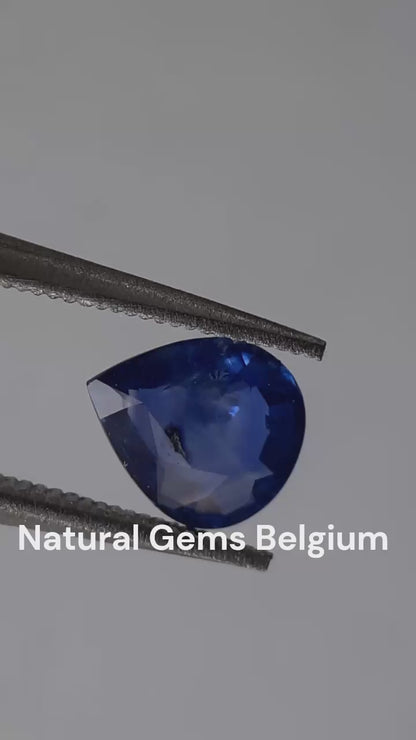 Natural blue sapphire - 0.62 ct - pear - heated - Ceylon - certified by NGB