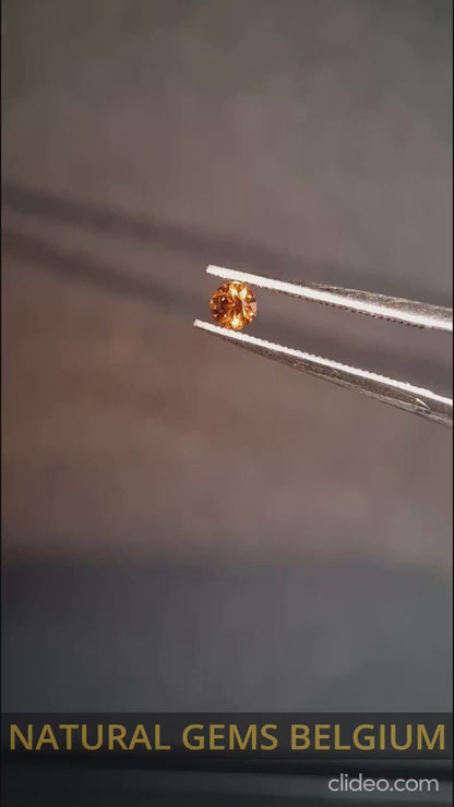 Natural Spessartite Garnet - 0.10 ct - for high end jewelry setting - deep mandarin color - nice luster