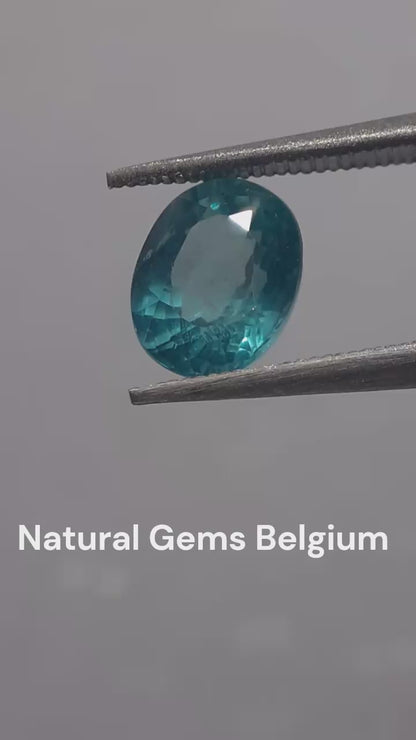 Natural blue Apatite - 1.06 ct - oval - heated - certified by NGB