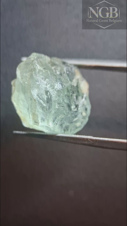 Béryl vert bleuté naturel - 11,40 ct - Béryl brut de qualité facettable du Mozambique