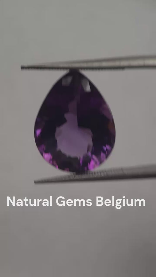 Natural purple Amethyst - 7.498 ct - pear - concave/custom cut - unheated