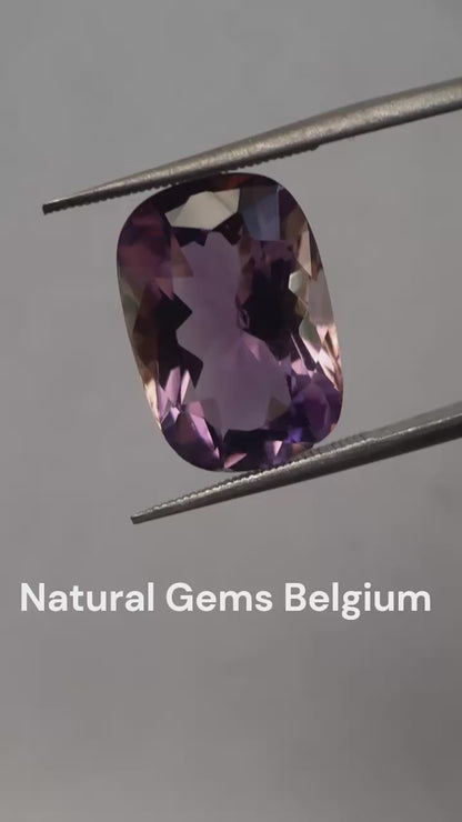 Natural purple Amethyst - 8.03 ct - cushion - unheated