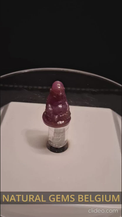 Natural Ruby - Handharved Buddha - 17.26 ct - 1.7cm - unheated - Tanzania - pinkish red