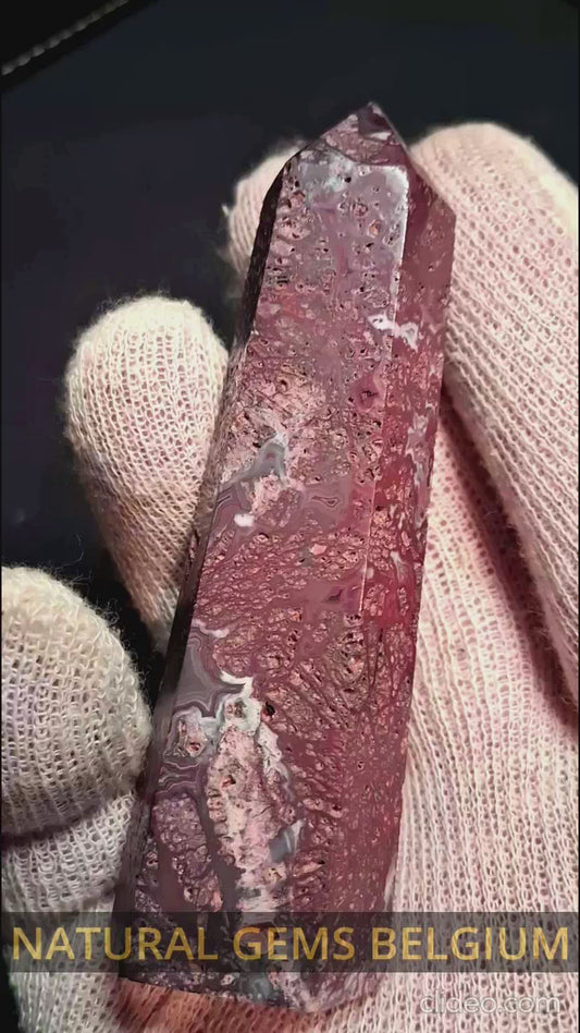 Natural Agate tower - 9.2 cm - red lace agate