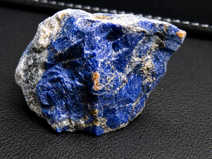Rough Blue Sodalite – 43g Natural Crystal - Natural Gems Belgium