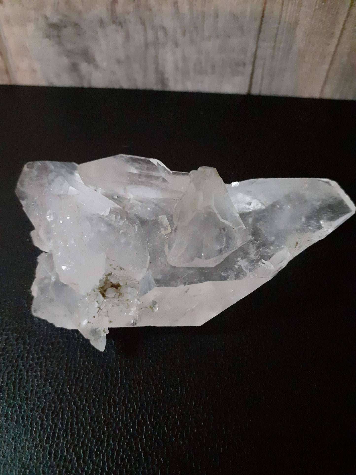 Specimen of natural Quartz, 331.75 ct - Natural Gems Belgium