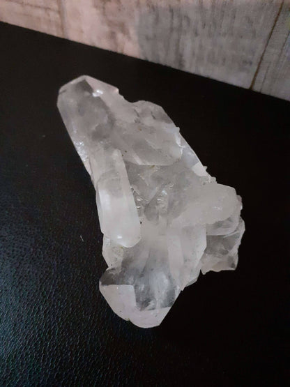 Specimen of natural Quartz, 331.75 ct - Natural Gems Belgium